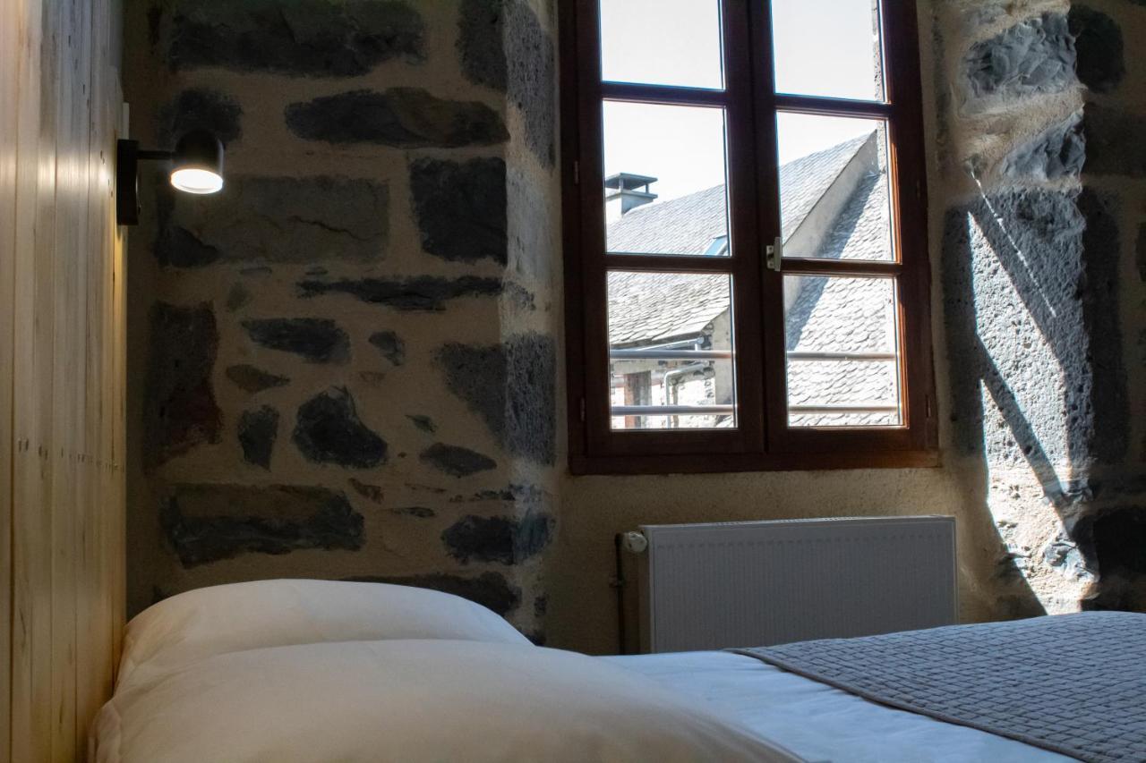 Hotel Restaurant Le Bardiere Laguiole Eksteriør bilde